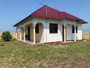 Kae Holiday Home